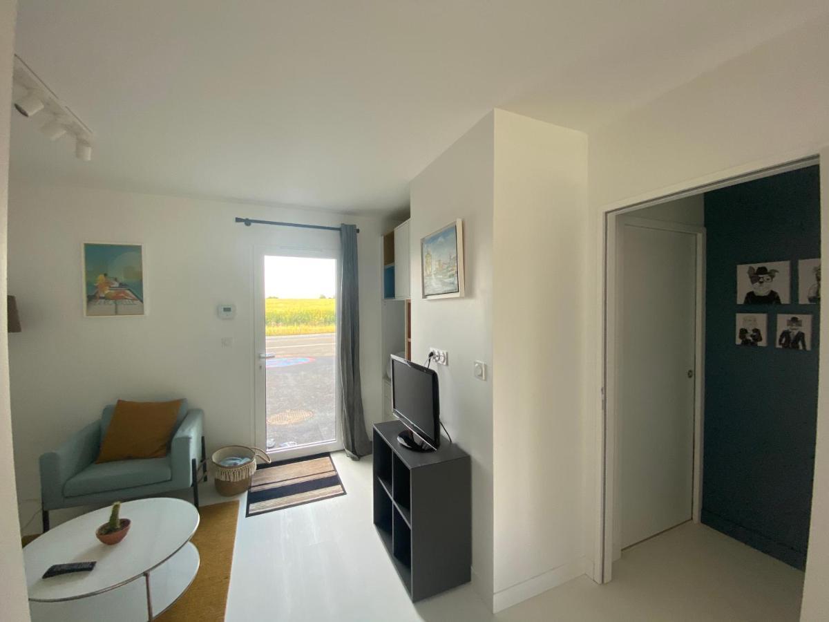 Suite Pour Deux La Jarne Exterior photo