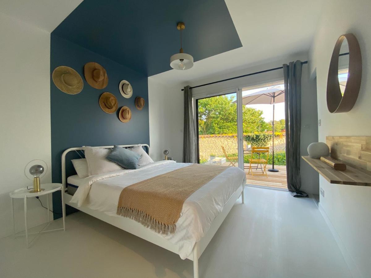 Suite Pour Deux La Jarne Exterior photo